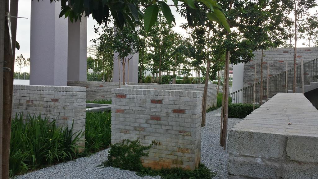 Getaway Residence At Cyber Dzsaja Kültér fotó